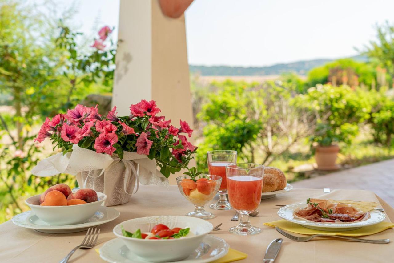 Borgo Alba Barona Turismo Rurale Golfo Aranci Ngoại thất bức ảnh